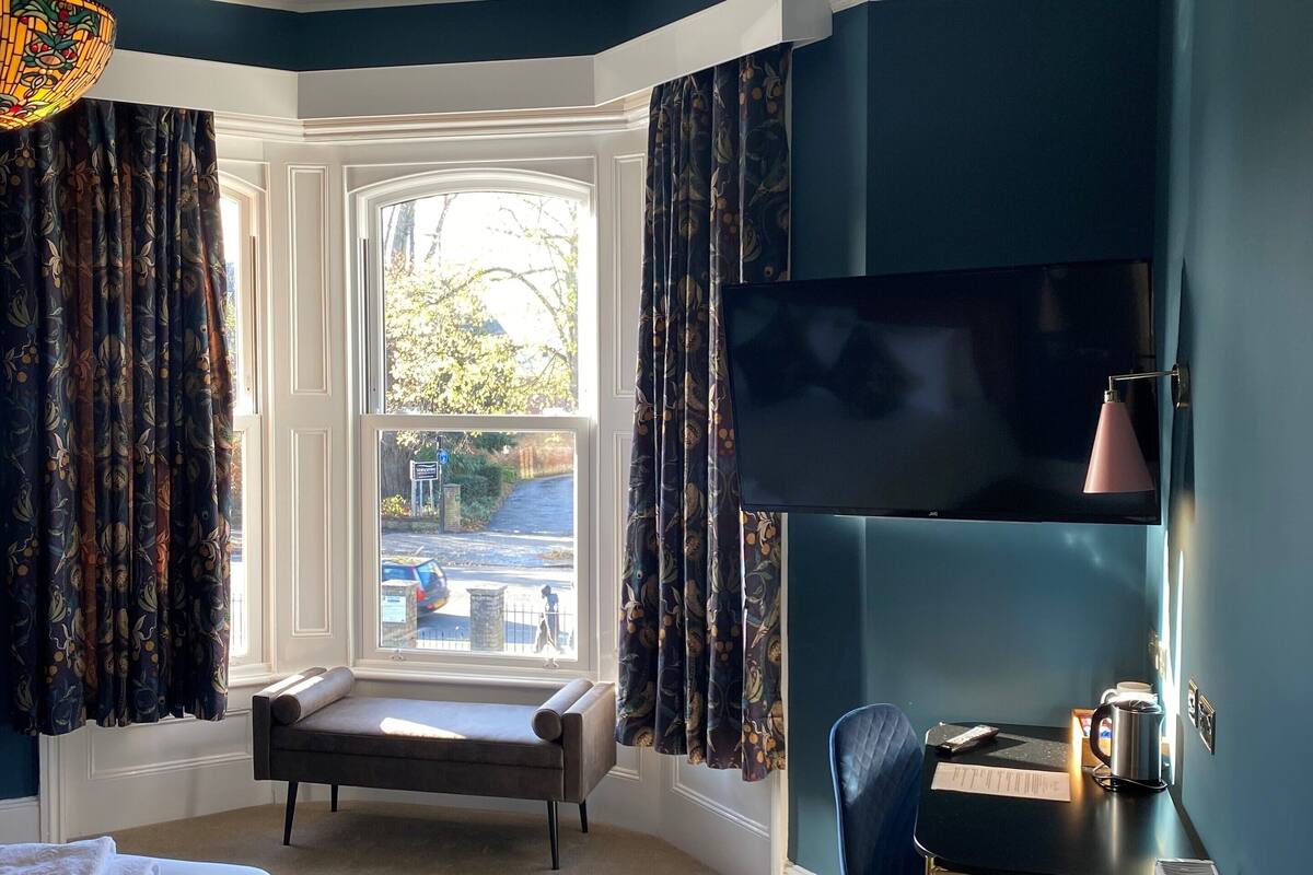 superior room | individually decorated, individually furnished, desk, laptop workspace