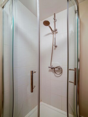 Superior Double Room, 1 Double Bed | Desk, free WiFi, bed sheets - Tequila and Dunlin Rooms Southport Central (Southport)