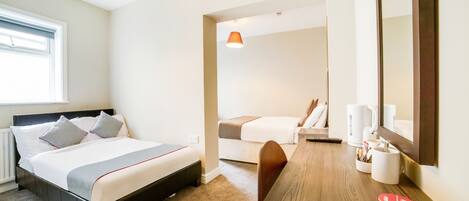 Standard Quadruple Room, 2 Double Beds | Desk, free WiFi, bed sheets