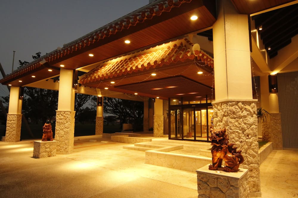 Hotel Royal Marine Palace Ishigakijima
