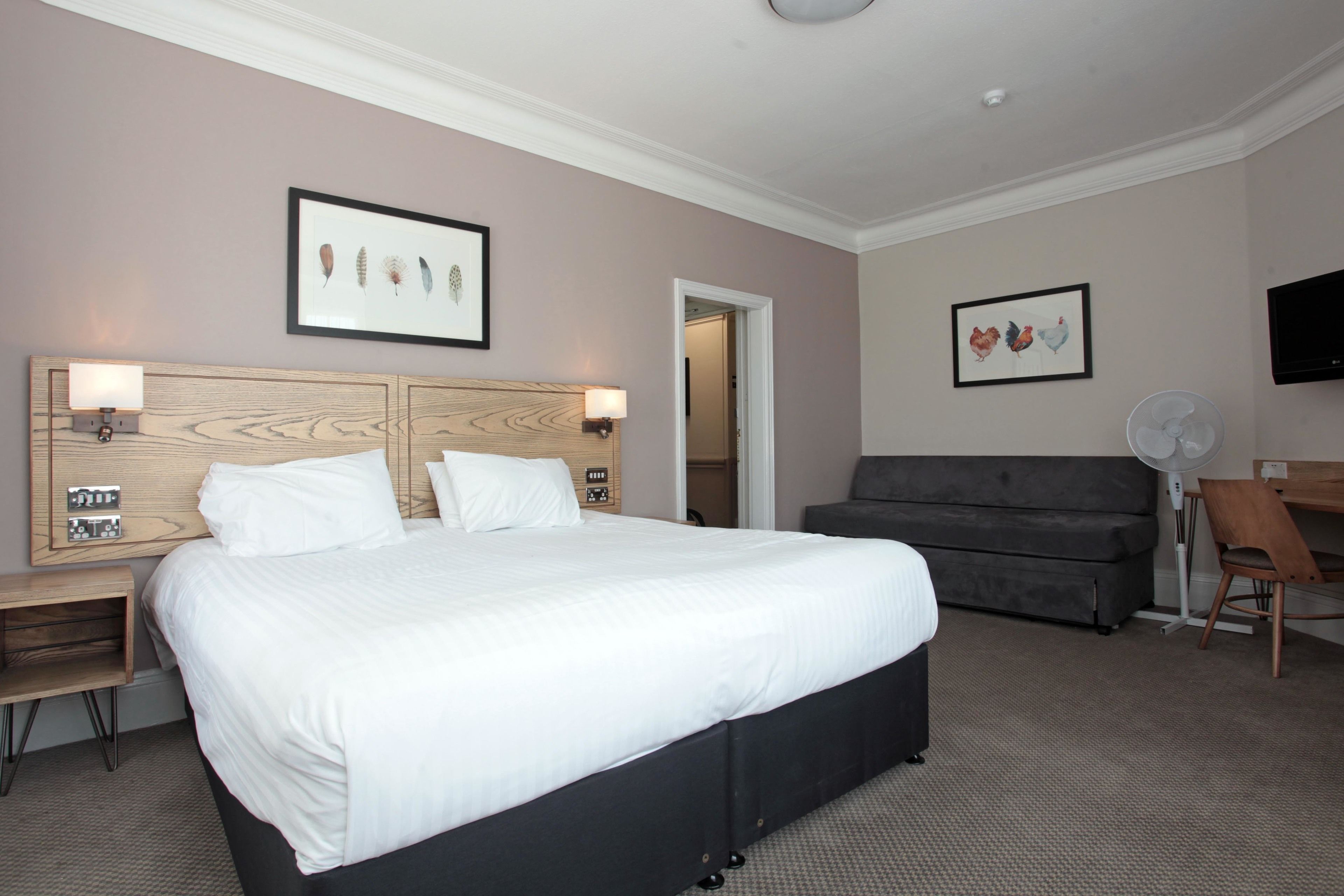 1 bedroom, premium bedding, iron/ironing board, free wifi