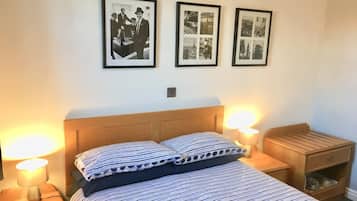 Desk, iron/ironing board, free WiFi, bed sheets
