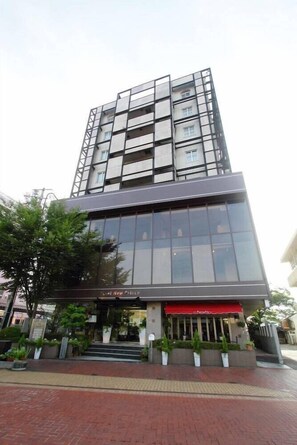 Exterior - New Palace (Aizuwakamatsu)