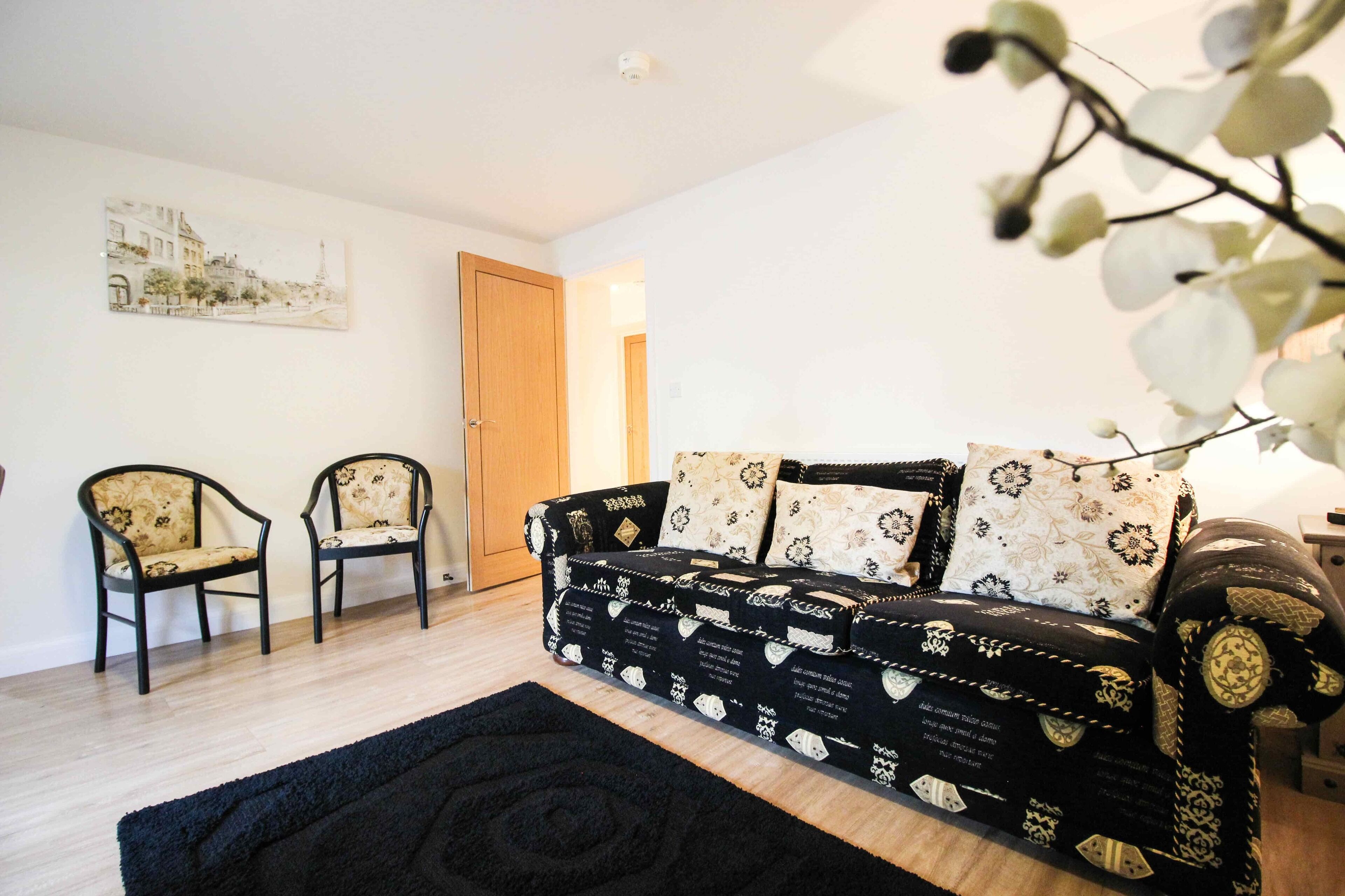 Self-Catering Apartment, 2 Bedrooms, Ensuite | Living area | 42-inch TV with digital channels