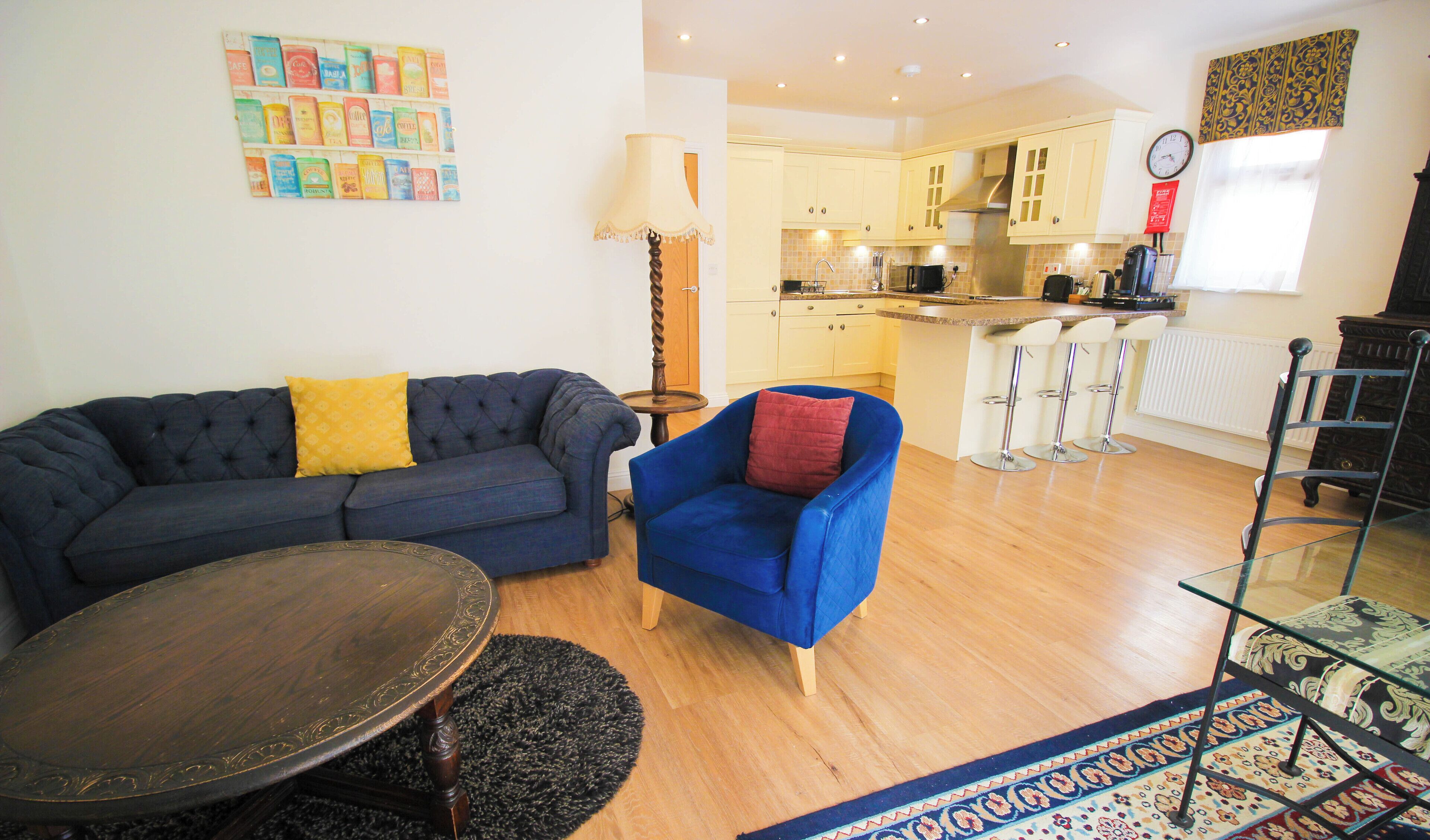 Self-Catering Apartment, 2 Bedrooms, Ensuite | Living area | 42-inch TV with digital channels