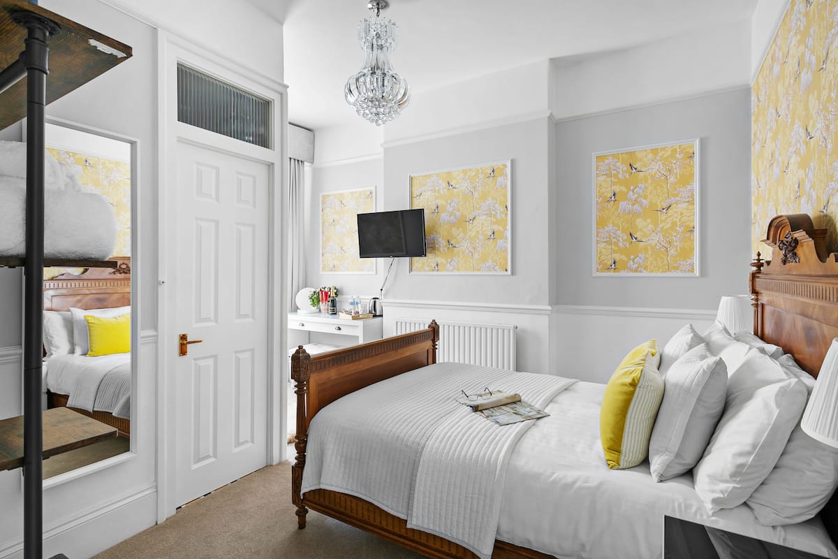Deluxe Double Room, Ensuite | Free WiFi, bed sheets