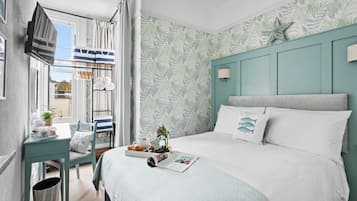 Double Room, Ensuite (Small) | Free WiFi, bed sheets