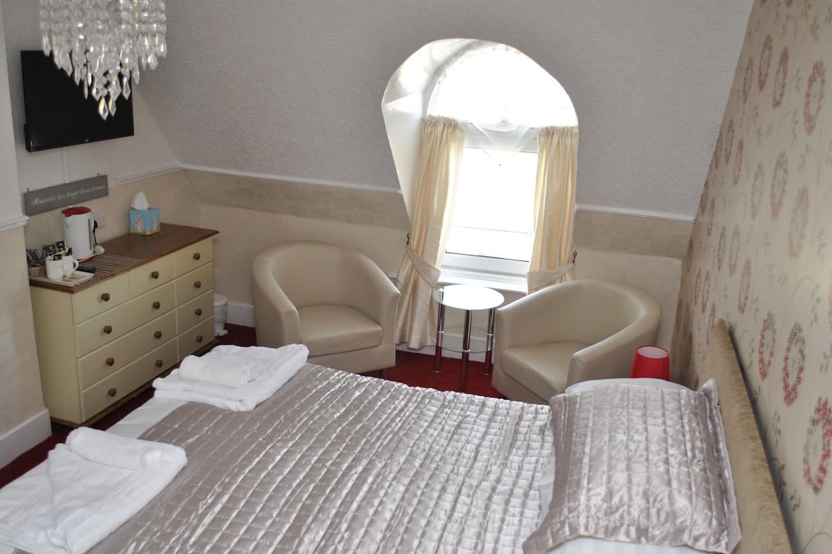 Comfort tweepersoonskamer, en-suite badkamer