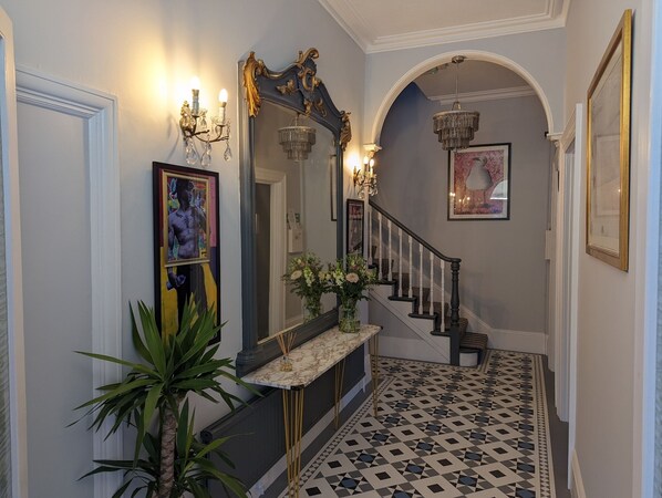 Reception - Villa Marina (Torquay)