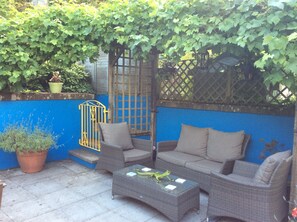 R6 Double En-suite Room | Terrace/patio - The Great Grubb (Totnes)