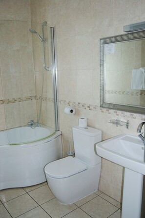 Room - Villaggio (Warrington)