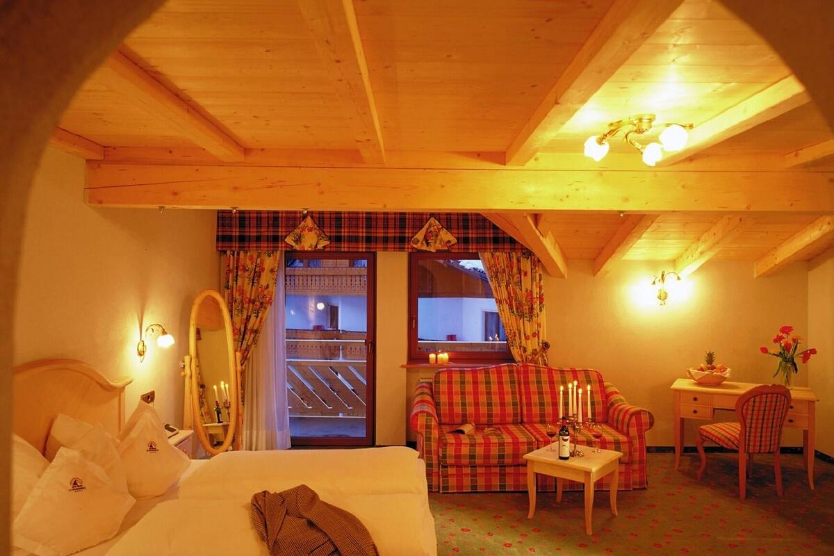 Minibar, free cots/infant beds, free WiFi, wheelchair access