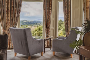 Televisión de pantalla plana