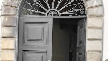 EntrĂ©e de lâhĂ©bergement