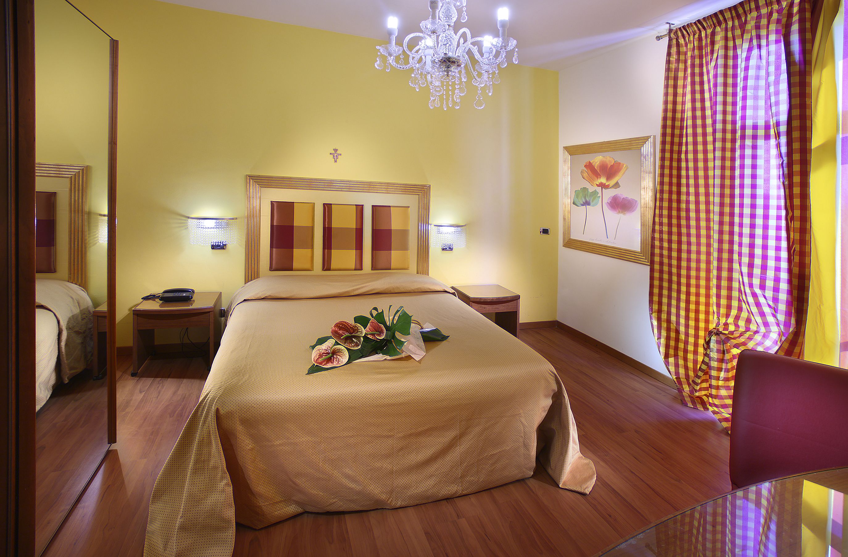 economy double or twin room | in-room safe, cots/infant beds, free wifi