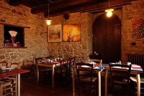 Free daily buffet breakfast  - Casa Vacanze Le Muse Sillico (Pieve Fosciana)