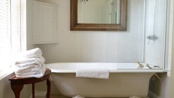 Superior Double Room, Ensuite | Bathroom