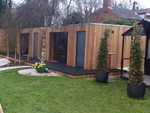 Luxury Double Room, Ensuite, Garden View - Satis House (Saxmundham)