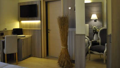 Hotel Est