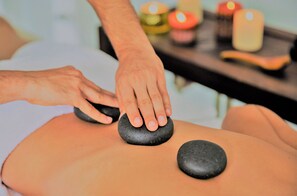 Turkish bath, hot stone massages, deep-tissue massages, Swedish massages - Acquaghiaccia Country House & Spa (Baschi)
