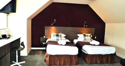 The Breadalbane Arms Hotel (Room Only)