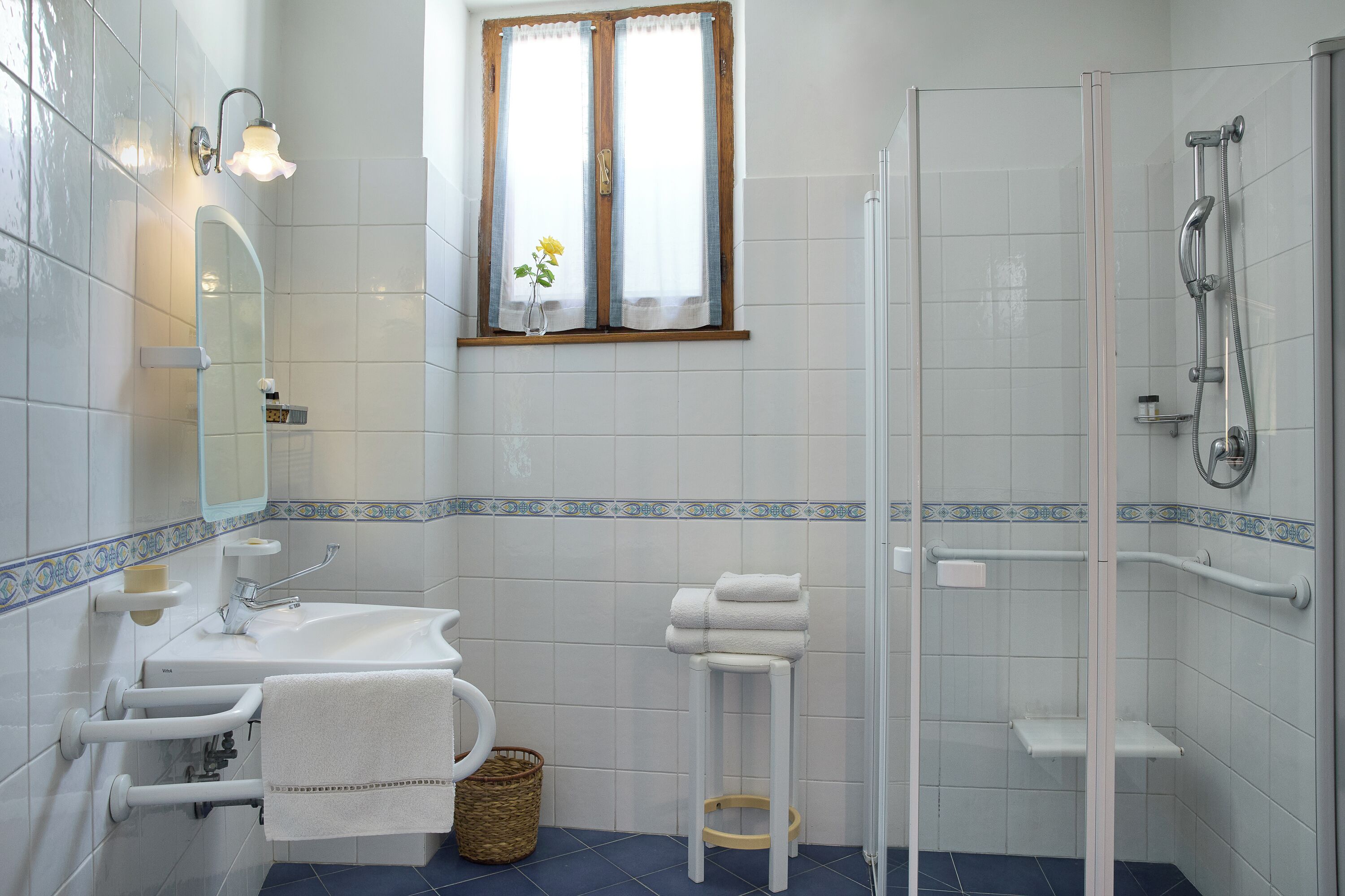double room | accessible bathroom