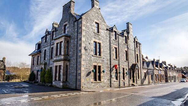 Exterior - Richmond Arms (Ballindalloch)
