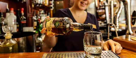 Bar (en la propiedad)