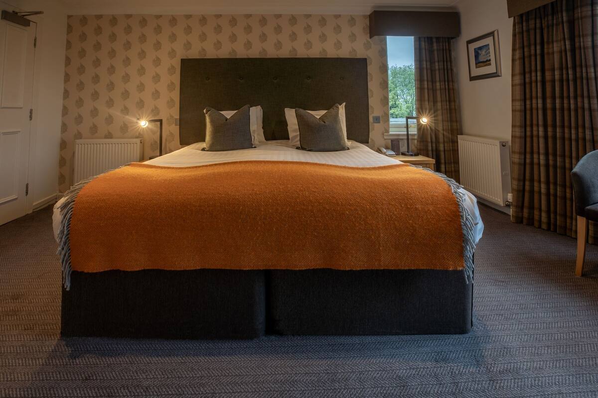 Double or Twin Room | Desk, iron/ironing board, free cots/infant beds, free WiFi