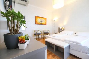 In-room safe, desk, free WiFi - Grand Hotel Esplanada (San Michele al Tagliamento)