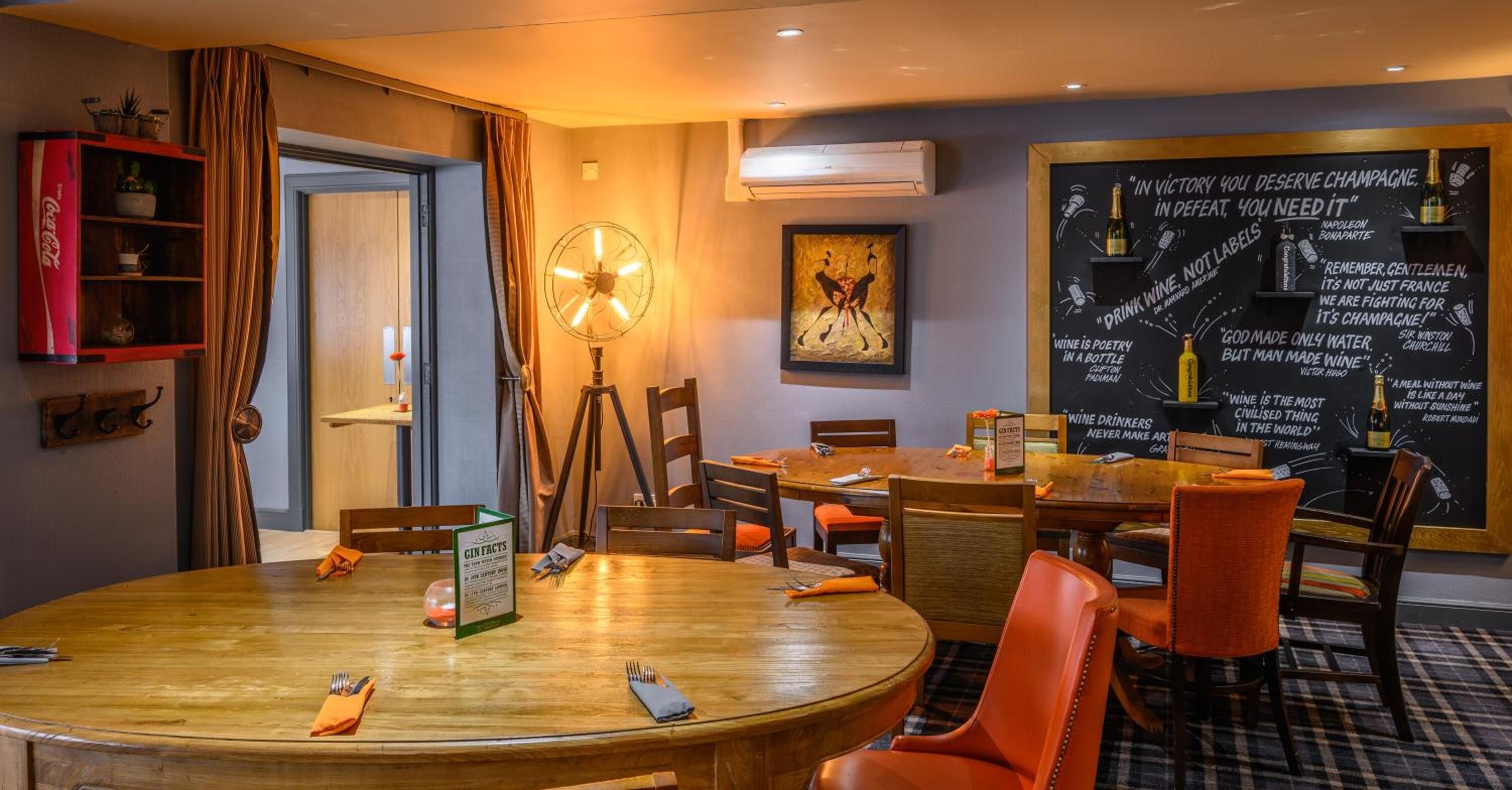 breakfast, lunch and dinner served