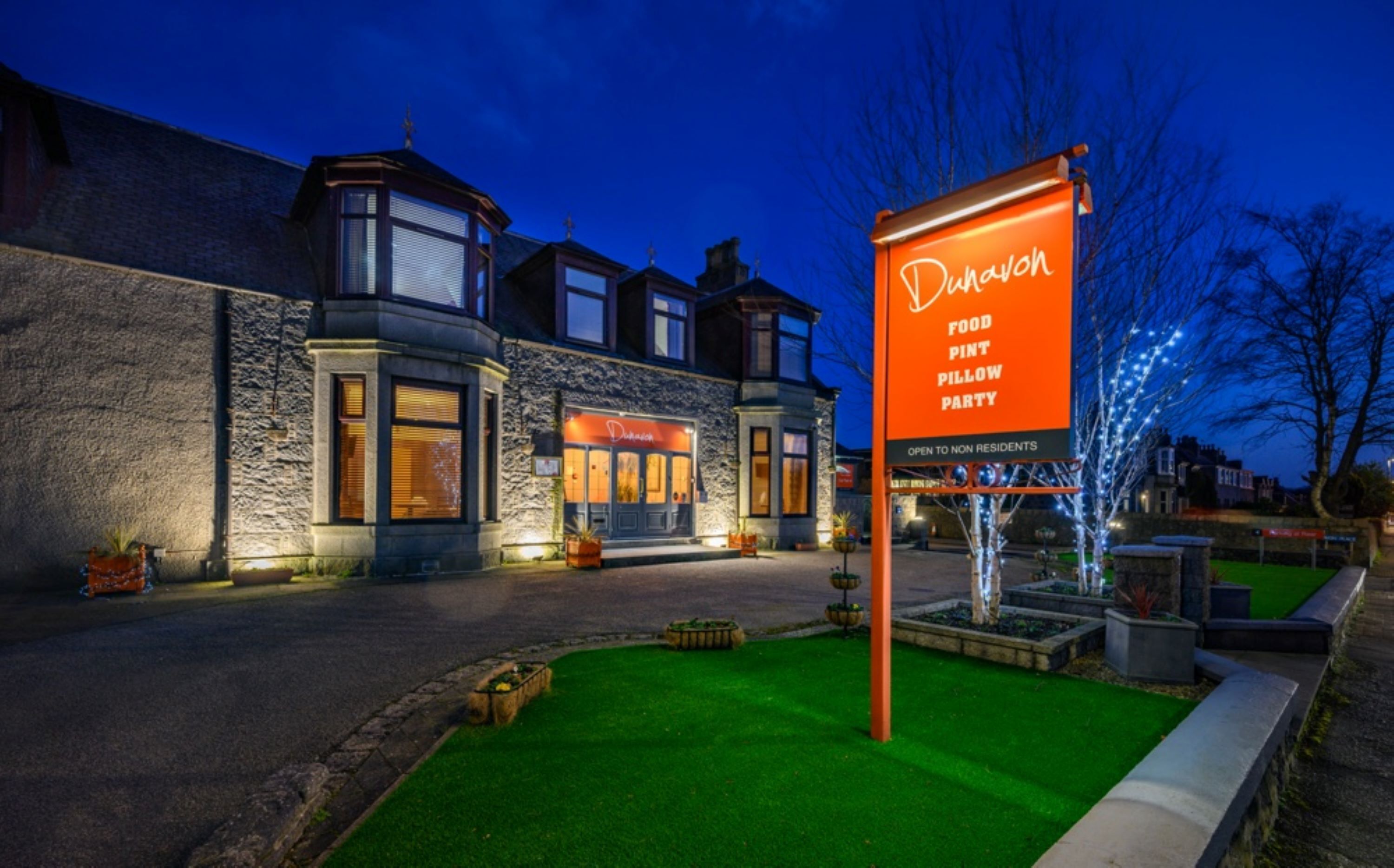 premium bedding, desk, iron/ironing board, free cots/infant beds