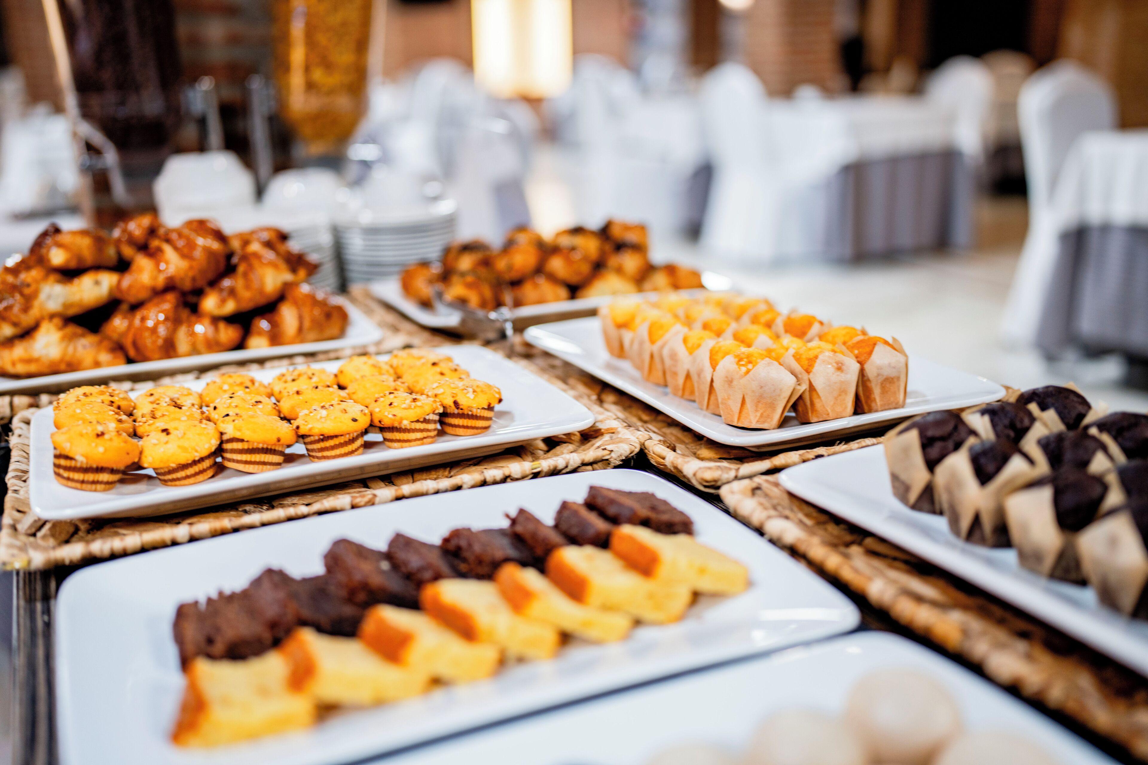 Daily buffet breakfast (EUR 9 per person)