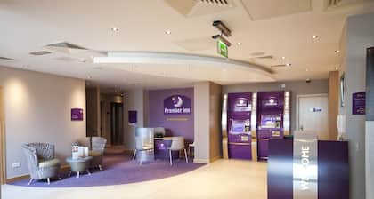 Premier Inn Edinburgh Airport - M9 Jct1