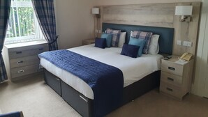 Phòng đôi hoặc 2 giường đơn Deluxe