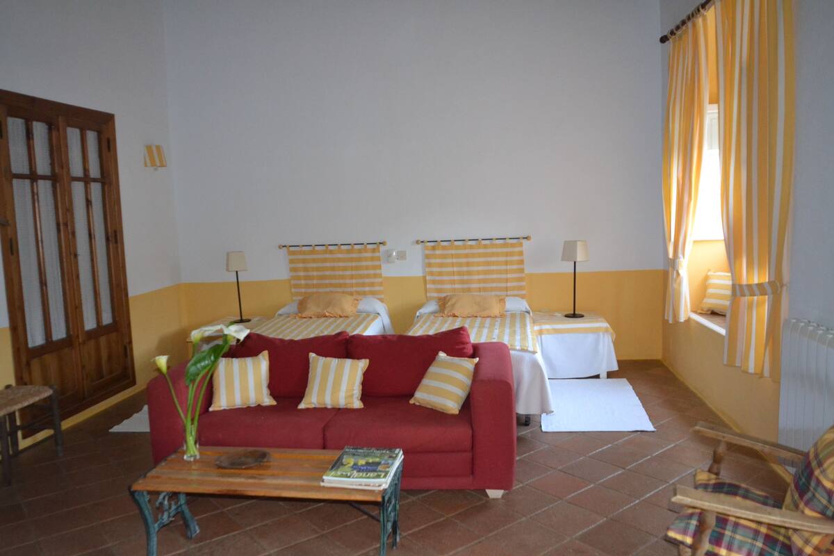 Suite | Gratis babybedden, extra bedden (toeslag), gratis wifi, beddengoed