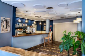 Bar (on property) - Hotel Ciudad de Cazorla (Cazorla)