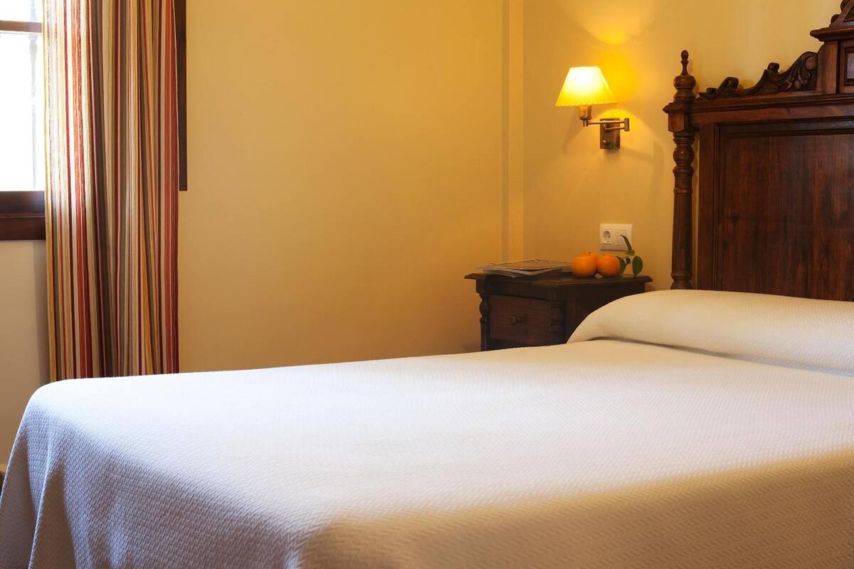 desk, blackout curtains, bed sheets