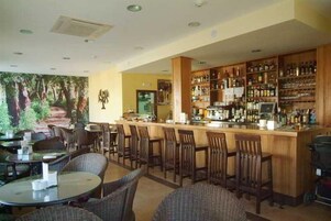 Bar (en el alojamiento)