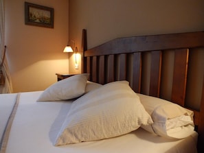 Wi-Fi de cortesia, roupa de cama