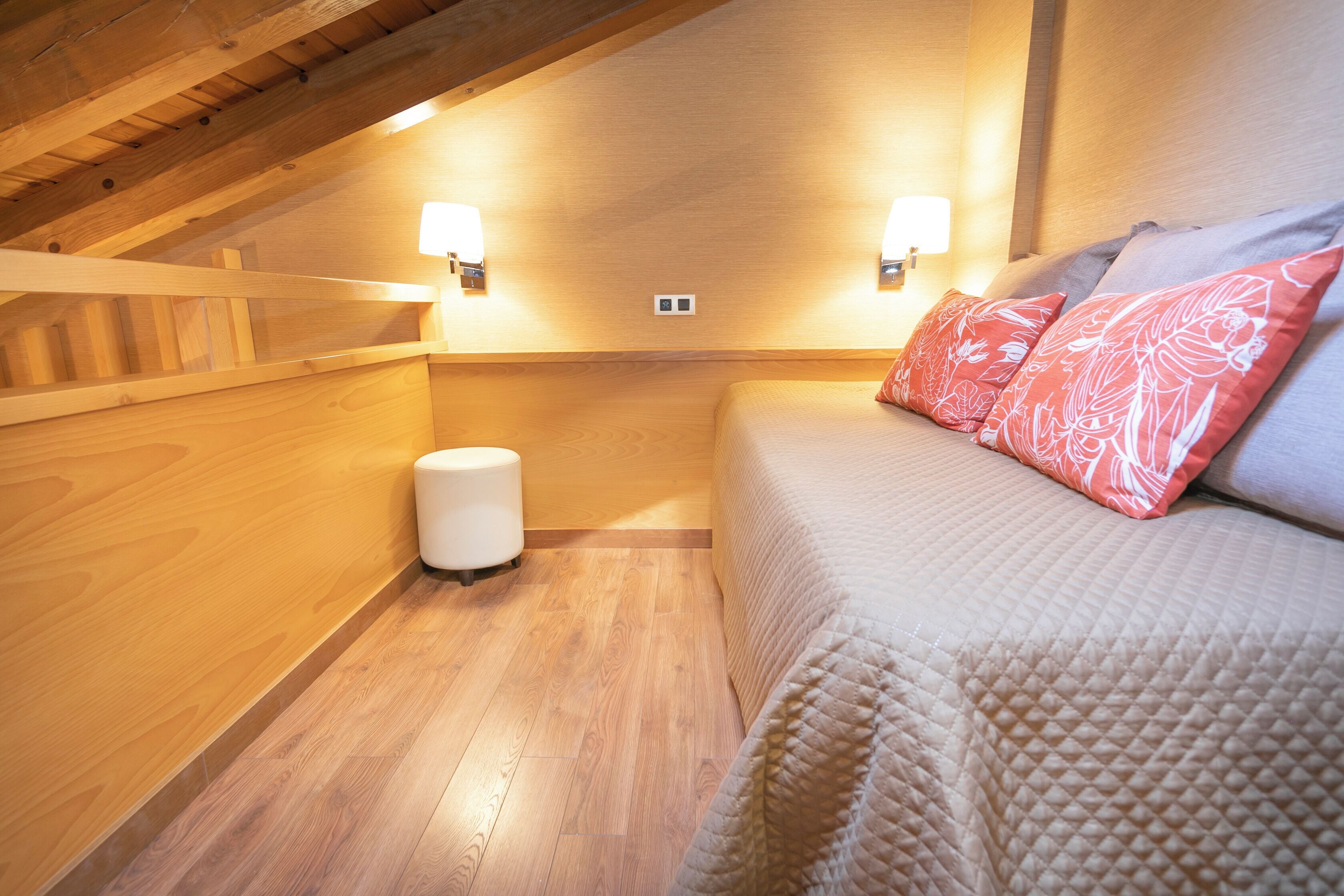 family duplex (3 pax) | blackout curtains, free wifi, bed sheets