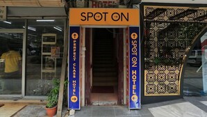 Exterior detail - Spot ON 89962 Perfect Class Hotel (Kuala Lumpur)