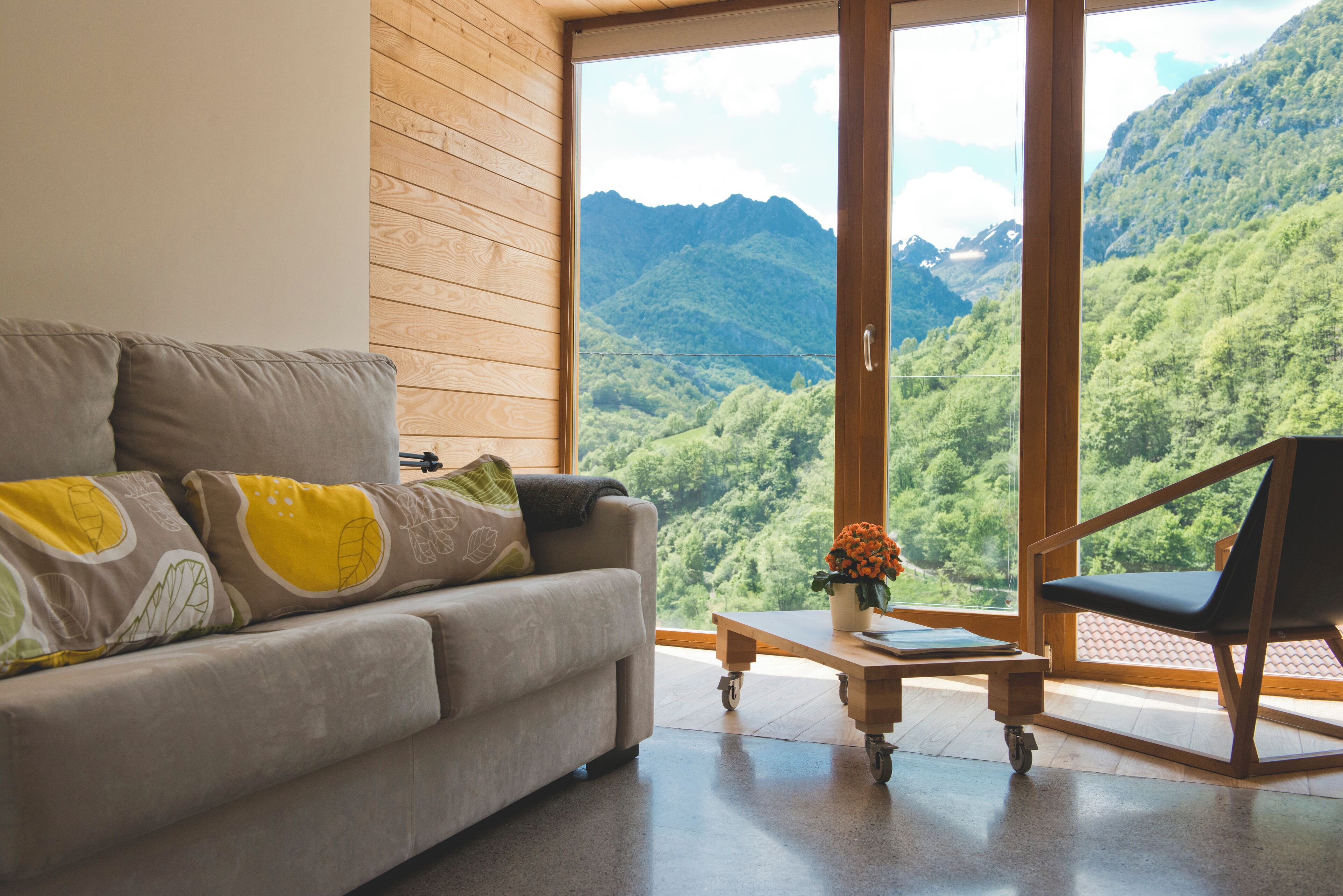 Suite júnior, vistes a la muntanya | Sala d&#x27;estar | Televisor intel·ligent 