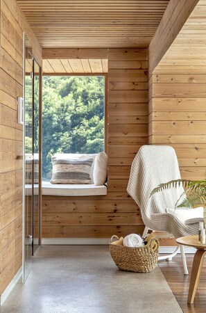 Ayurvedic treatments, massages