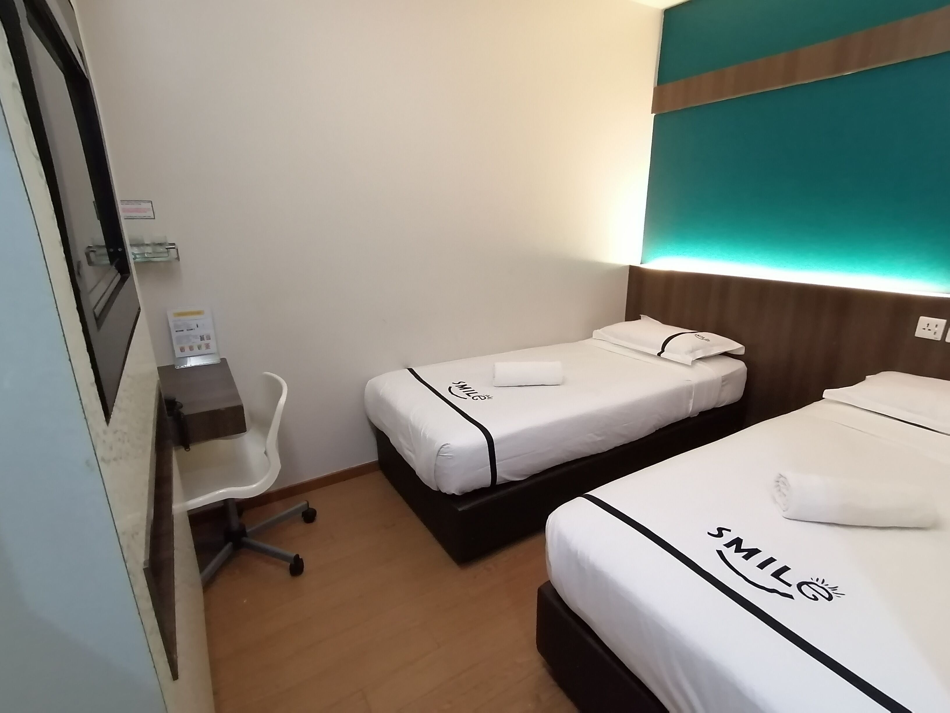 In-room safe, desk, iron/ironing board, free WiFi