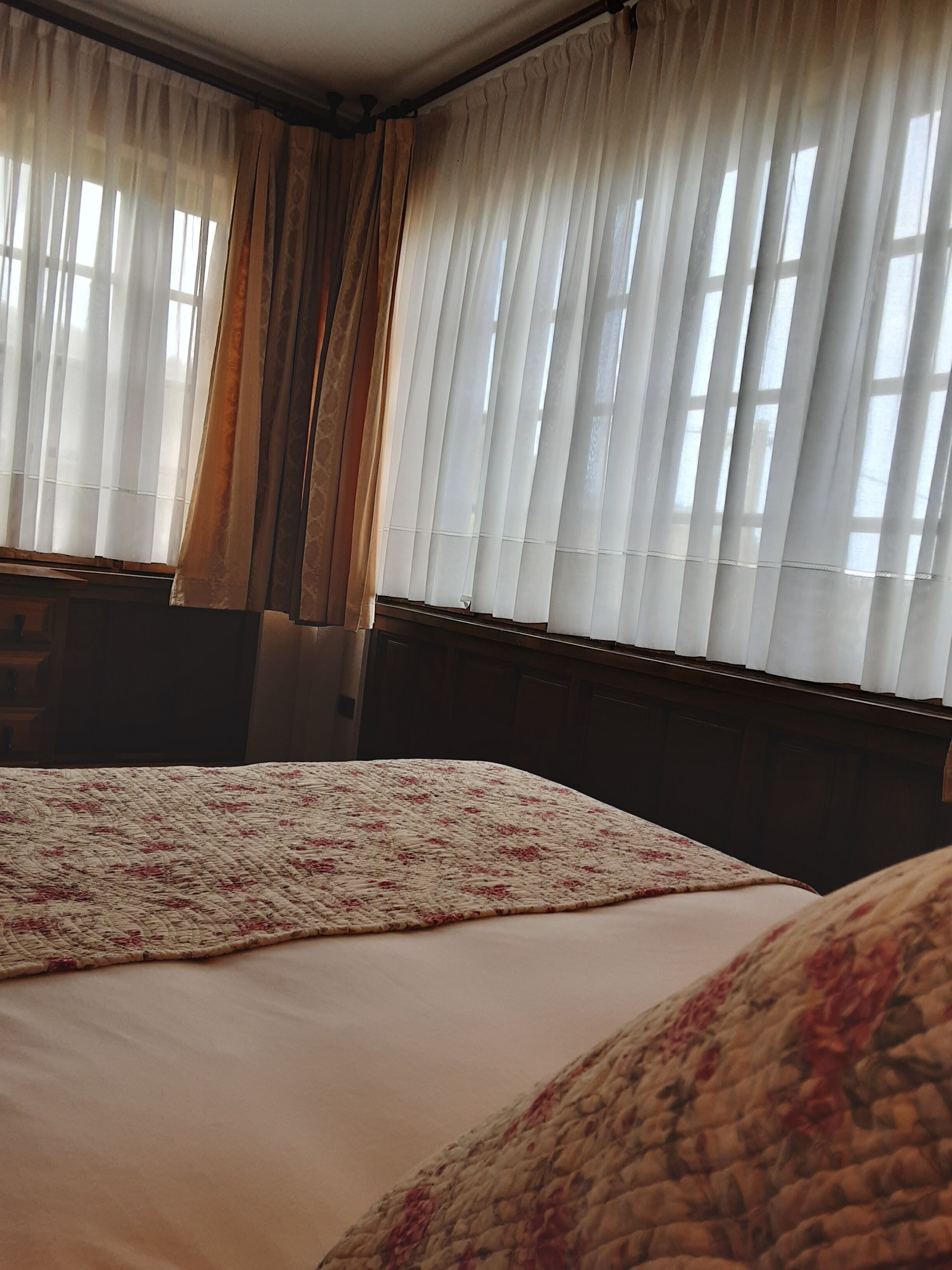 standard double room | desk, blackout curtains, free cots/infant beds, free wifi