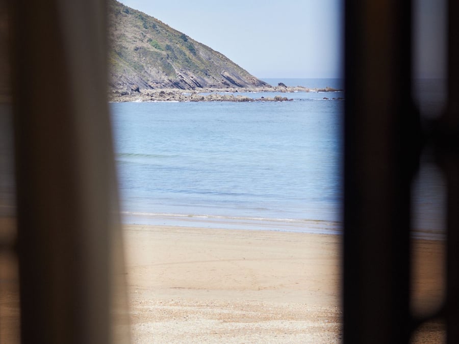 Minibar, pengeskab på værelset, skrivebord, mørklægningsgardiner