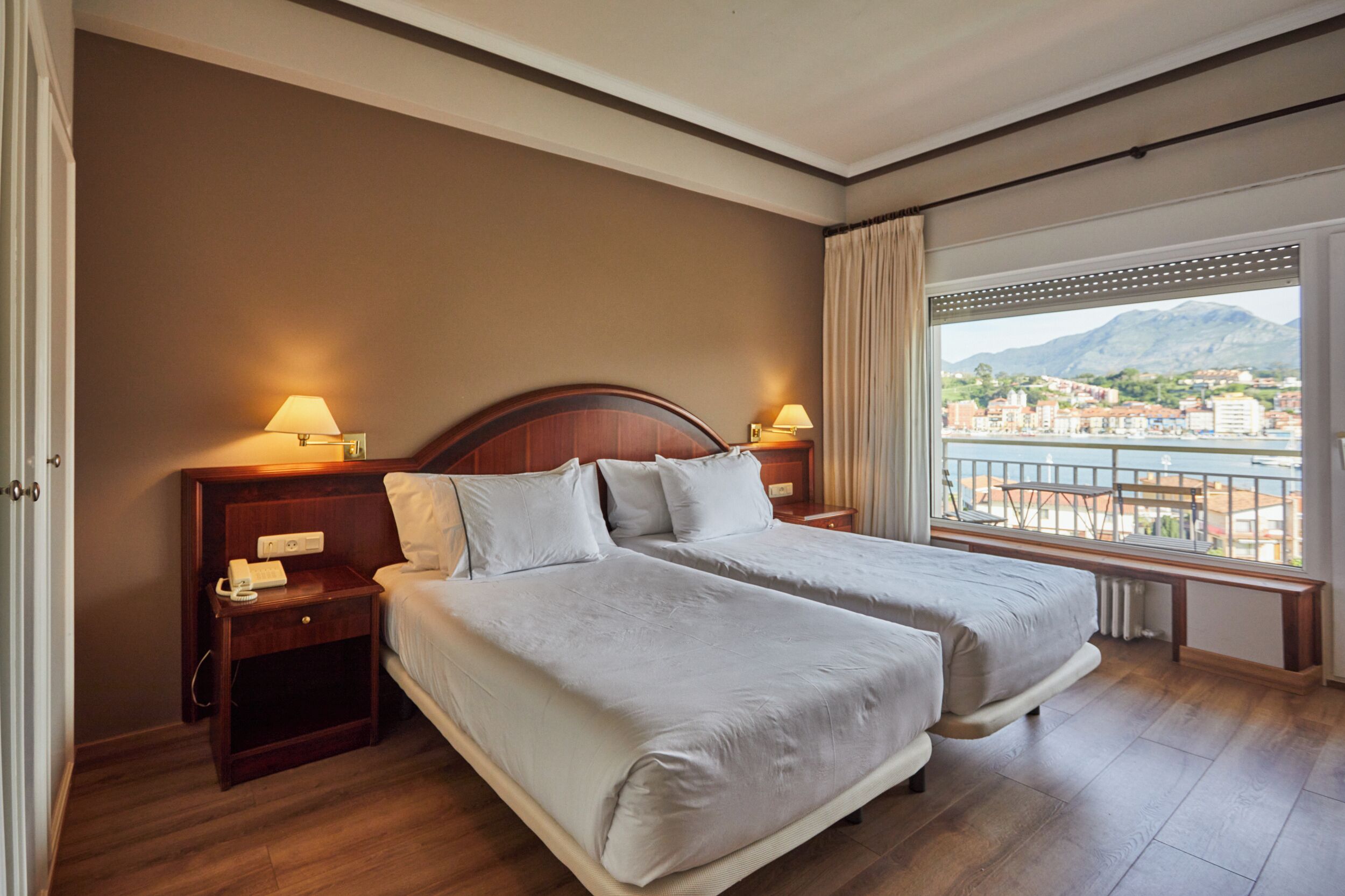 Minibar, in-room safe, desk, blackout curtains
