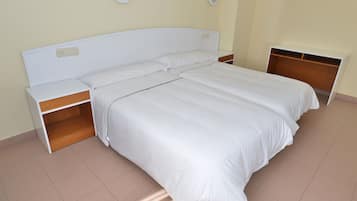 1 Schlafzimmer, Schreibtisch, Verdunkelungsvorhänge