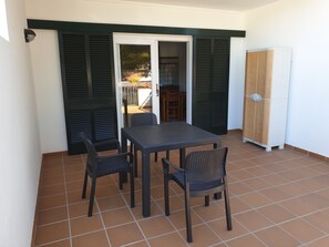 Outdoor dining - Piscis (Ciutadella de Menorca)